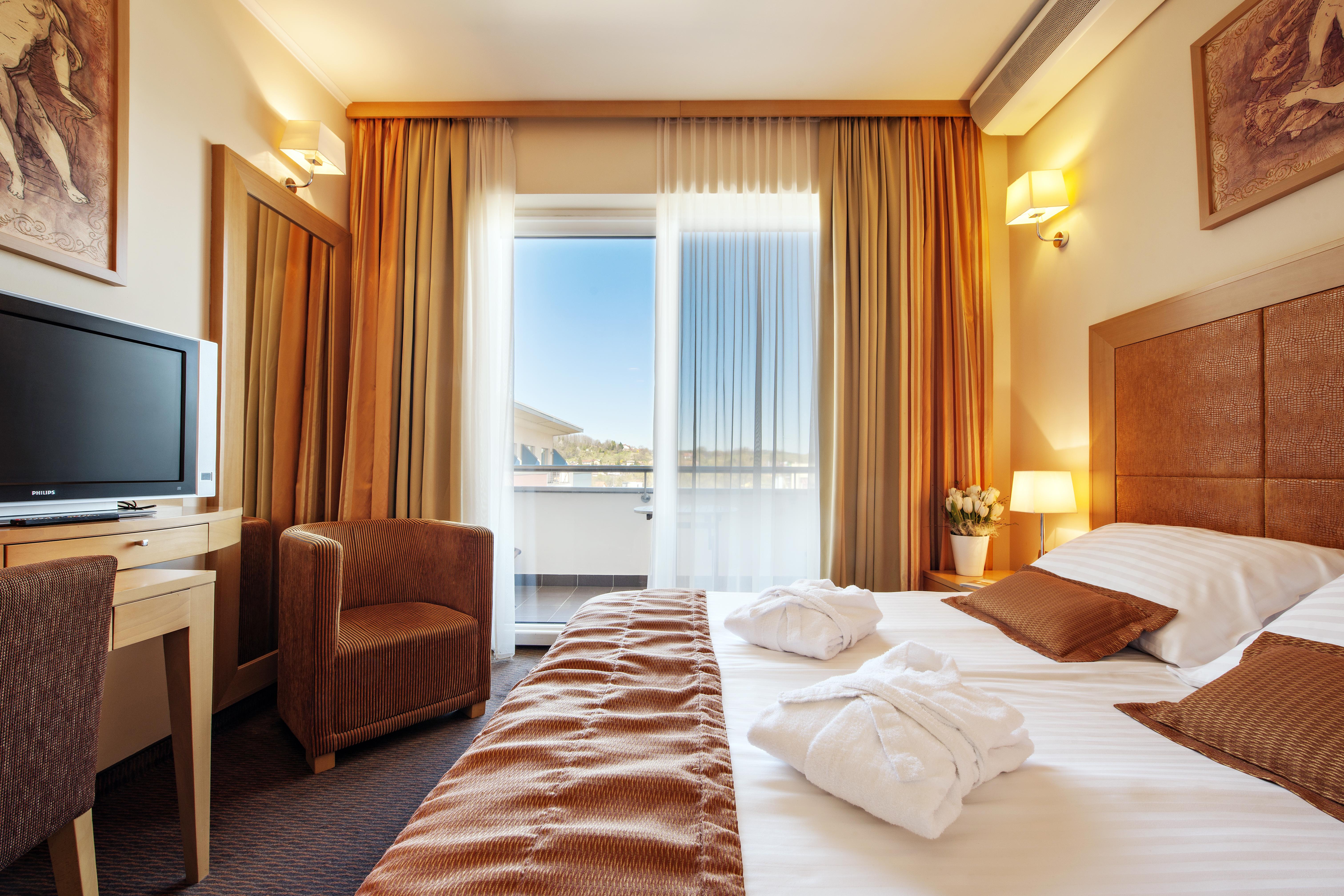 Grand Hotel Primus - Terme Ptuj - Sava Hotels & Resorts المظهر الخارجي الصورة